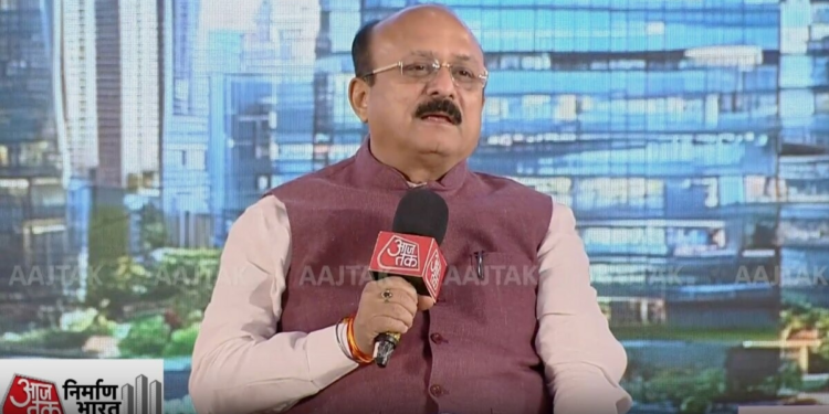 लखनऊ अग्निकांड के बाद दिल्ली सरकार अलर्ट, 923 कोचिंग संस्थानों की होगी जांच