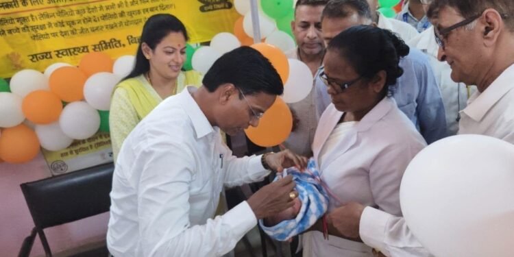 ‘एक भी बच्चा न छूटे…’, दरभंगा में पल्स पोलियो अभियान का आगाज, 7.54 लाख बच्चों तक पहुंचने का लक्ष्य