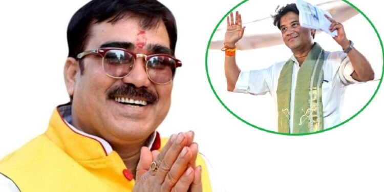 ‘मेरे ऊपर सिंधिया परिवार की कृपा है…’, गुना में ज्योतिरादित्य के सामने नतमस्तक दिखे मोहन सरकार के मंत्री, बांधे तारीफों के पुल