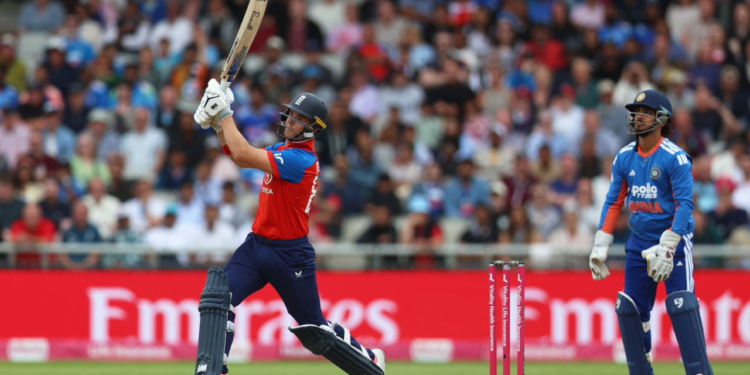 IND vs ENG: दूसरे T20 में टीम इंडिया को मिली हार, इंग्लैंड ने 4 विकेट से जीती बाजी