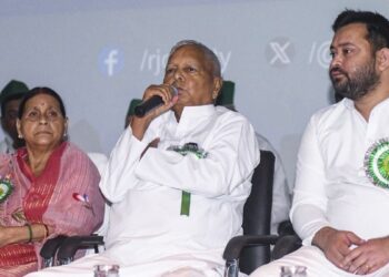 ‘बड़ी वैचारिक लड़ाई के लिए रहें तैयार’,  बिहार की जनता के नाम लालू यादव का खुला खत