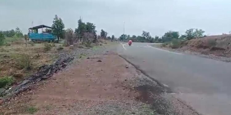 गड्ढों को तालाब बता डकार गए लाखों रुपये…. MP में सामने आया बड़ा घोटाला