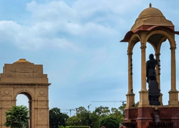 दिल्ली-NCR में बारिश का डबल धमाका! गर्मी हुई कम, 59 हुआ AQI