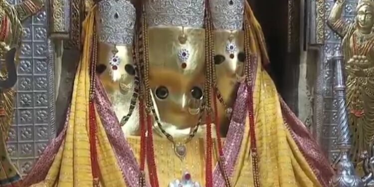 राम मंदिर के बाद MP के सिद्धपीठ बगलामुखी में भी चढ़ावे की चांदी और नगदी चोरी?