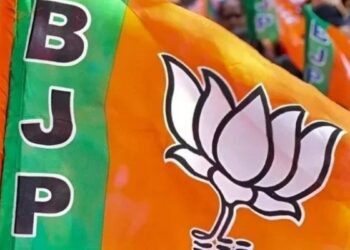 बिहार: बांकीपुर सीट पर उपचुनाव के लिए BJP से अभिषेक कुमार सिन्हा ने किया नामांकन