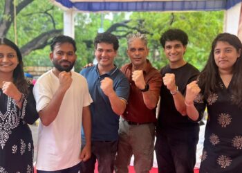 कॉकरोच जनता पार्टी ने किया ‘संसद मार्च’ का ऐलान, सोनम वांगचुक ने की खास अपील