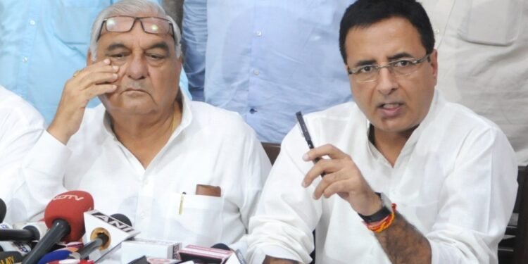 ’20 साल हो गए आपका साथ देते हुए…’, हुड्डा-सुरजेवाला के बीच मंच पर दिखी तल्खी