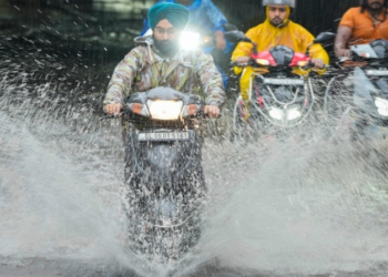 झमाझम बारिश! राहत भी, इम्तिहान भी… क्या इस बार बदली दिल्ली की तस्वीर?