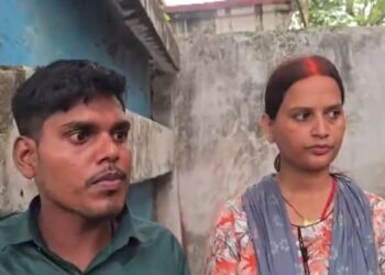 34 साल की तलाकशुदा महिला और 22 का छात्र… रात में गया घर तो लोगों ने करा दी शादी