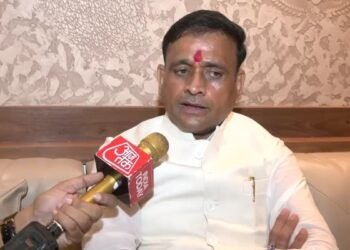 ‘नरोत्तम मिश्रा मेरे अभिभावक…’, टिकट विवाद के बीच बोले बीजेपी उम्मीदवार, नामांकन से पहले दतिया में सियासी पारा हाई