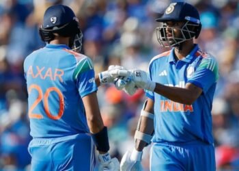 IND vs ENG: भारत की शानदार शुरुआत, पहले वनडे में टीम इंडिया ने 6 विकेट से दर्ज की जीत