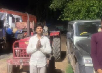 VIDEO: थार-ट्रैक्टर को रस्सी से बांधकर किया खतरनाक स्टंट, पुलिस ने सिखाया सबक
