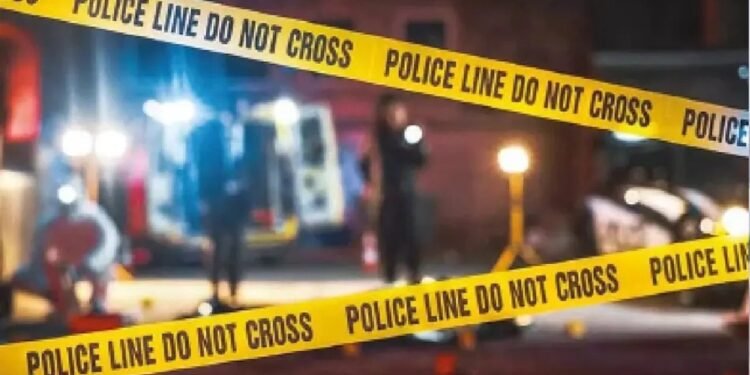 कहीं गर्लफ्रेंड के पास न चला जाए…शक के चलते 9 बच्चों की मां ने पति को कुल्हाड़ी से काटा