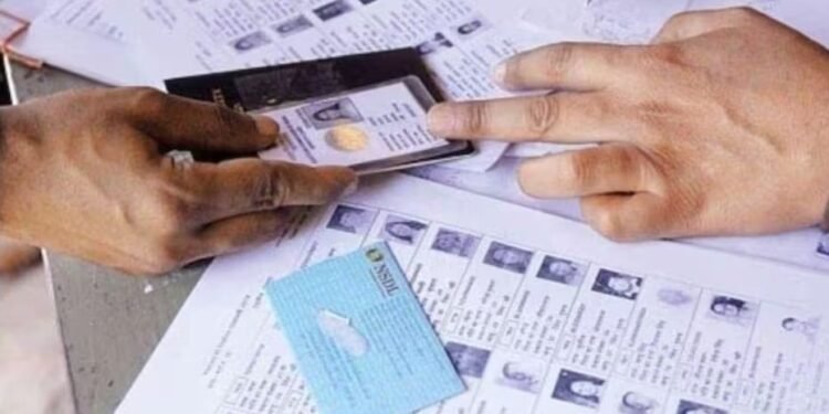 दिल्ली में SIR की तारीख बढ़ी, जानें- अब कब तक भर सकते हैं एन्यूमरेशन फॉर्म
