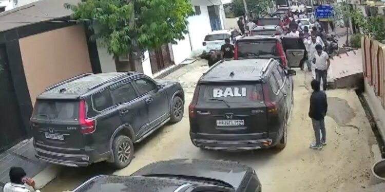 गुरुग्राम: ‘पानी के कारोबार में हिस्सेदारी नहीं दी तो मिली जान से मारने की धमकी’, ठेकेदार का आरोप