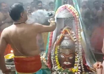 चढ़ावा चोरी रोकने के लिए उज्जैन के महाकाल मंदिर में क्या हैं इंतजाम?