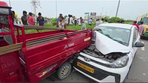 द्वारका एक्सप्रेसवे पर भीषण हादसा… ई-रिक्शा पर लदे सरिए कैब ड्राइवर का सीना चीरते हुए आर-पार, मौत
