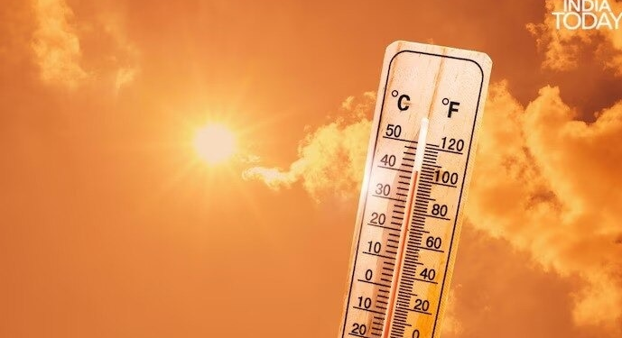 Delhi Weather Update: दो साल में जुलाई में सबसे ज्यादा गर्मी, 39 के पार पहुंचा पारा, दिल्ली में कब होगी बारिश?