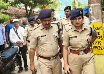 अंधेरी रात में महिलाओं के बाल काटकर फरार हो रहा ‘रहस्यमयी’ युवक, बिहार के लोगों में फैली दहशत