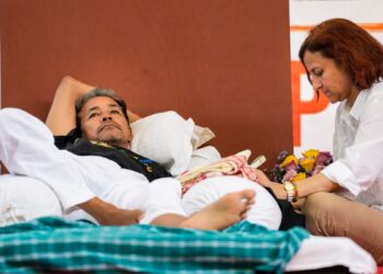 ‘कुछ हो रहा है क्या? फोन क्यों नहीं ले जाने दे रहे…’, सोनम की पत्नी का सफदरजंग अस्पताल पर बड़ा आरोप