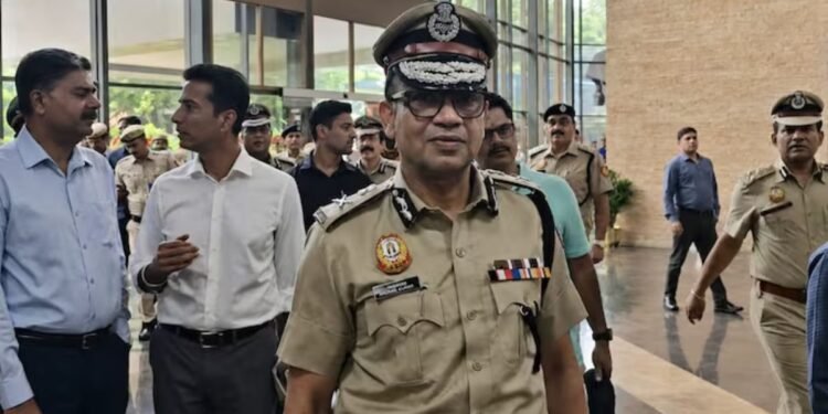 ‘पैसे देकर पोस्टिंग ली तो…’, दिल्ली के नए CP अनुराग कुमार का पुलिसकर्मियों को सख्त मैसेज