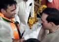 दतिया में नरोत्तम मिश्रा का वीडियो वायरल, BJP कार्यकर्ताओं ने स्वागत करना चाहा तो बोले- माला वाला पीछे आ रहा है!