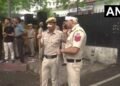 दिल्ली: NEET पेपर लीक पर संसद मार्च में बवाल, पत्थरबाजी में दिल्ली पुलिस का सब-इंस्पेक्टर घायल