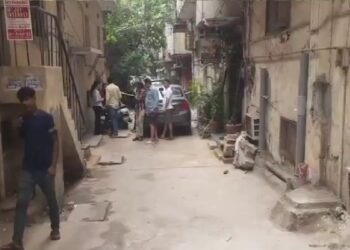 पलंग पर लड़की की लाश, पंखे से झूलता लड़का…दिल्ली के कैलाश में घर में मिलीं डेडबॉडीज