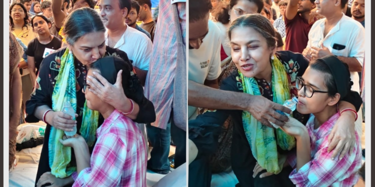 23 दिन बाद AISA छात्रों ने तोड़ा आमरण अनशन, शबाना आजमी-प्रकाश राज की अपील पर माने स्टूडेंट