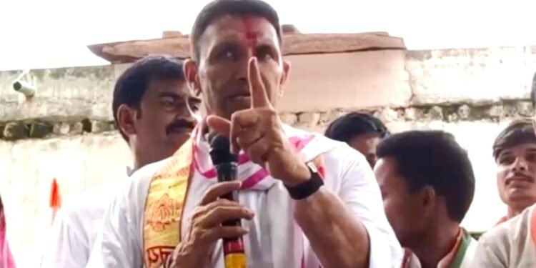 ‘मुझे जीतू पटवारी कहते हैं, गड़बड़ी हुई तो चुनाव बाद देख लूंगा’, MP कांग्रेस अध्यक्ष के बिगड़े बोल, दतिया में अधिकारियों को खुले मंच से दी धमकी