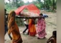तीन बेटियां, कंधे पर पिता की अर्थी… विरोध के बीच छोटी बेटी ने दी मुखाग्नि, इमोशनल कर देगी अंतिम संस्कार की ये कहानी