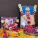 इंसान और बेजुबान के अटूट प्रेम की अनोखी मिसाल! मालिक की विदाई के साथ थम गईं ‘डुग्गू’ की सांसें, एक साथ दी गई श्रद्धांजलि