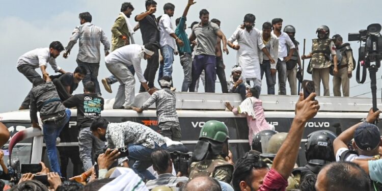 भोपाल में किसानों का प्रोटेस्ट खत्म, मूंग खरीद पर सरकार के इस आश्वासन पर बनी बात