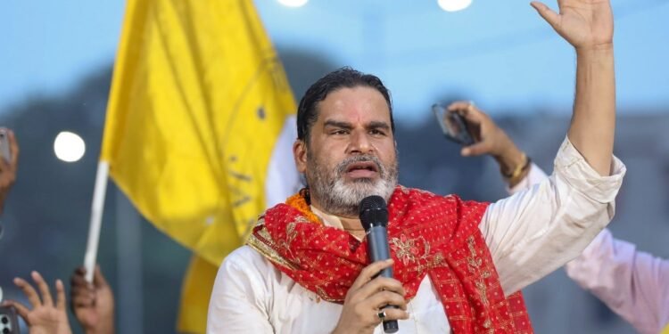 देर रात थाने पहुंचे प्रशांत किशोर, जमकर हंगामा, दो कार्यकर्ताओं के गायब होने का लगाया आरोप