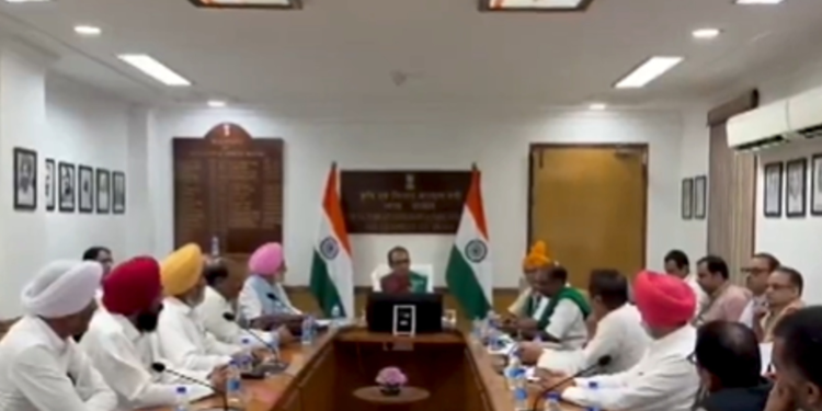 E-20 विवाद के बीच सरकार को मिला किसानों का समर्थन, कृषि मंत्री शिवराज सिंह से हुई मुलाकात