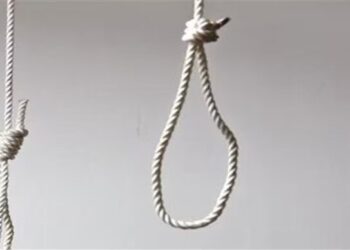 Bihar: मुजफ्फरपुर रेड लाइट एरिया में 20 साल की डांसर का शव फंदे से लटका मिला, मचा हड़कंप
