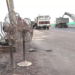 पंखे से हाइवे सुखाने वाली कंपनी का कच्चा चिट्ठा, पहले भी घूस लेते पकड़े गए थे कर्मचारी