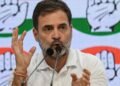 झारखंड में छात्रों के प्रदर्शन से घिरी कांग्रेस, BJP के निशाने पर राहुल गांधी