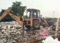 बिहार के गोपालगंज में बड़ा एक्शन… 75 लाख कीमत वाली जब्त शराब पर चला दिया बुलडोजर