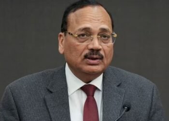 युवा वकीलों को चीफ जस्टिस का मैसेज- न्याय के संस्थान की हिफाजत अब आपका काम