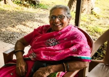 ‘2 दिन में लौटूंगा’ कहकर मां को छोड़ गया बेटा, मौत पर भी नहीं आया… रुला देगी इंदौर के वृद्धा आश्रम की ये कहानी