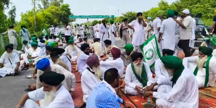 खनौरी बॉर्डर पर किसानों का धरना खत्म, 4 सितंबर को सरकार से होगी बातचीत, डल्लेवाल बोले- लड़ाई खत्म नहीं हुई