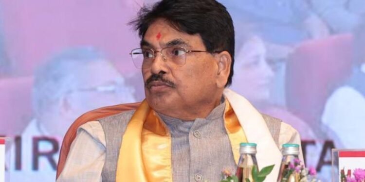 बार काउंसिल के चेयरमैन मनन मिश्रा को हटाने की मांग, सुप्रीम कोर्ट में याचिका दायर