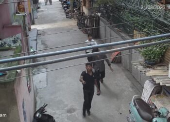 दिल्ली के मंगोलपुरी की गलियों में चाकूबाजी, पुरानी रंजिश के चलते हमला… 6 लोग घायल