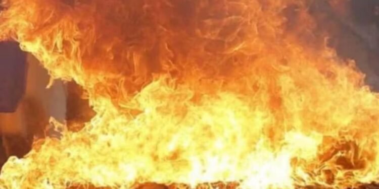 Bihar: हवन के दौरान भड़की आग ने मचाई तबाही, 6 माह की बच्ची और दो महिलाओं की झुलसकर मौत