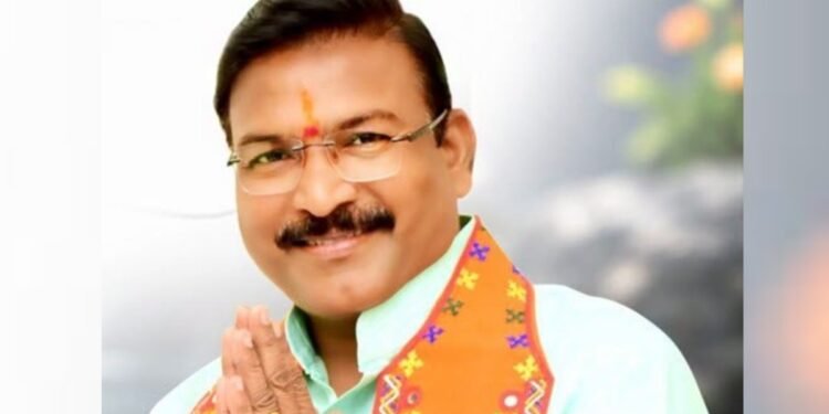‘छात्रों के प्रदर्शन के पीछे विदेशी ताकतें, Gen Z को किया जा रहा गुमराह’, BJP के राष्ट्रीय महासचिव का बड़ा दावा