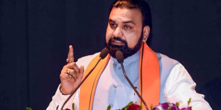 बिहार सरकार ने बेटियों को दिया रक्षाबंधन गिफ्ट, फेलोशिप समेत किए 3 बड़े ऐलान