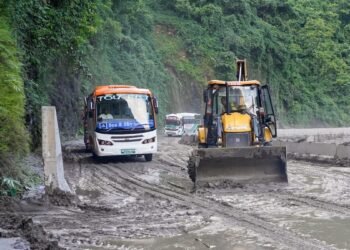 दिल्ली-काठमांडू मैत्री बस सेवा अस्थायी रूप से बंद, नेपाल बाढ़ के बीच DTC का फैसला