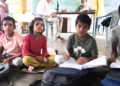 MP के 52 लाख बच्चे बिना यूनिफॉर्म के पहुंच रहे स्कूल, 350 करोड़ की योजना टेंडर में अटकी