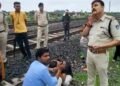 छोटा भाई बहन को लेने गया था, पीछे सब खत्म… दमोह में बेटे की मौत के बाद माता-पिता भी ट्रेन के आगे कूदे, रक्षाबंधन के दिन उजड़ा परिवार
